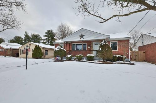 17 Lee St, Florence, KY 41042-2319