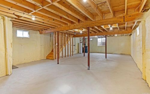 264 Frederick Ave, Roosevelt NY  11575-2340 exterior