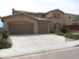 9135 Seal Beach Dr, Hesperia, CA 92344-5509