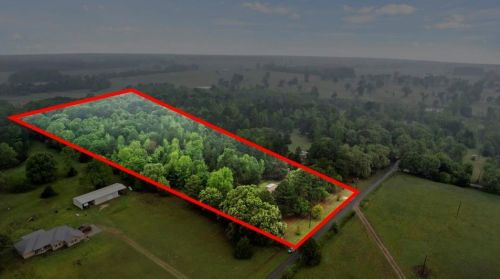1116 County Road 1425, Bogata, TX 75417-5701