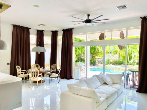 10254 Sand Cay Ln, West Palm Beach FL  33412-3009 exterior