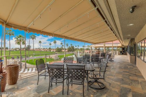 1569 Torrey Pines Ln, Chandler AZ  85249-8523 exterior