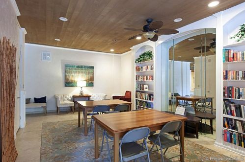 1801 Diamond St, San Diego CA 92109-3355 exterior