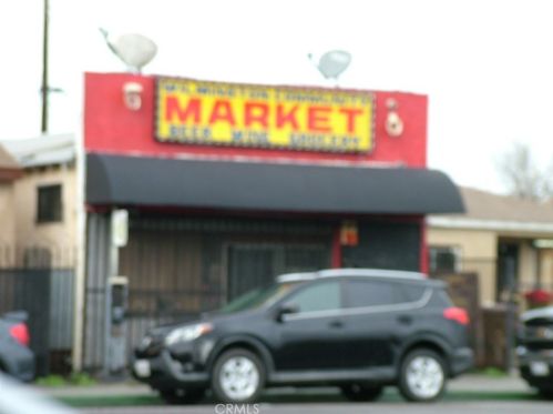 511 Wilmington Ave, Compton, CA 90220-1938