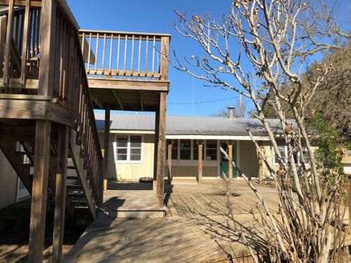 500 Turkey Trot Rd, Uvalde, TX 78801-7284