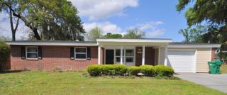 300 Cardinal Ln, Beaufort, SC 29906-3333
