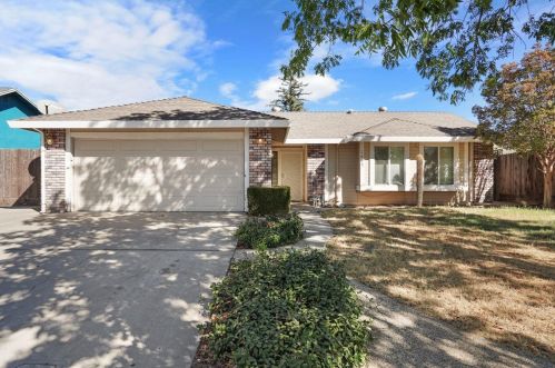2605 Lahontan Dr, Modesto, CA 95358-1479