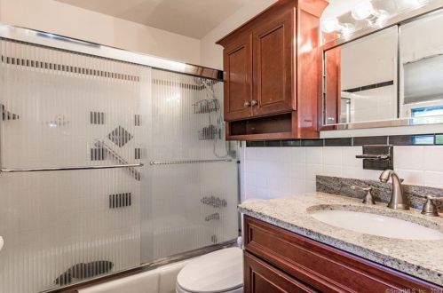 155 Greenbriar Rd, Meriden CT 06450-6810 exterior