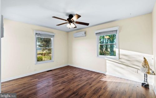 1729 Nottingham Dr, Fredericksburg VA  22408-9674 exterior