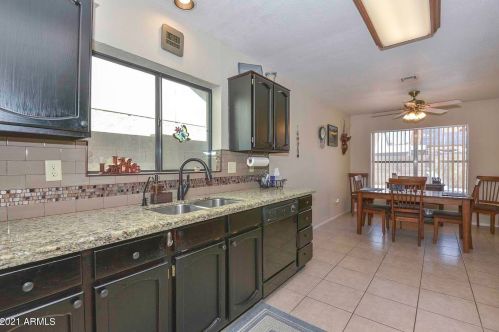 4208 Cielo Grande, Glendale AZ  85310-4093 exterior