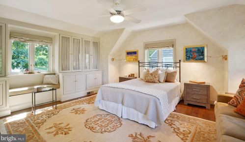 4310 42, Washington DC 20016-4613 exterior