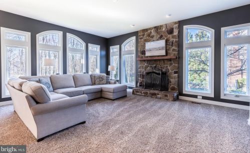 12993 Tory Gate Ct, Haymarket VA  20169-2688 exterior