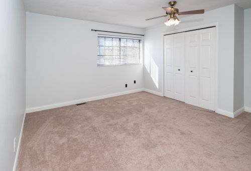 6445 Glendale Ct, Florence KY  41042-1169 exterior