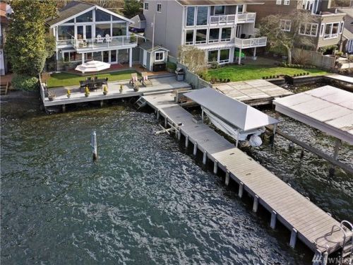 3811 Lake Washington Blvd, Seattle, WA 98056-1579