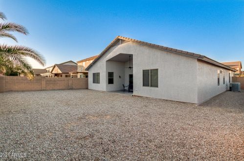 1637 Vineyard Plains Dr, Queen Creek AZ  exterior