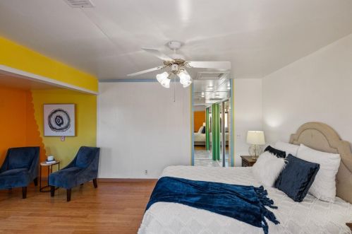 309 9th St, Del Monte Park CA  93950-3512 exterior