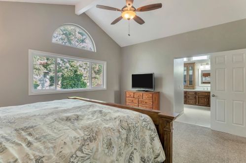 17337 Tassajara Cir, Morgan Hill CA  95037-7023 exterior