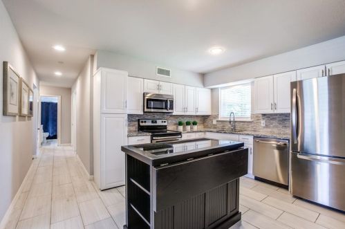 411 Hanbee St, Richardson TX  75080-4509 exterior