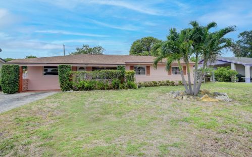 4501 Australian Ave, West Palm Beach, FL 33407-3642