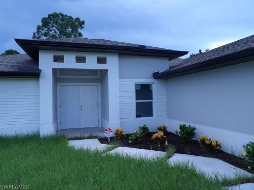 2907 34th St, Lehigh Acres, FL 33971-0719
