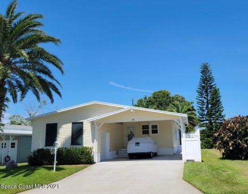 1095 Wren Cir, Sebastian, FL 32976-7510