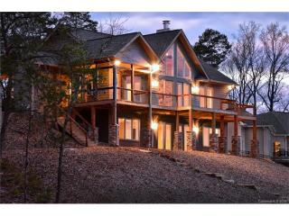 204 Ridge Dr, Uwharie, NC 27371-2017