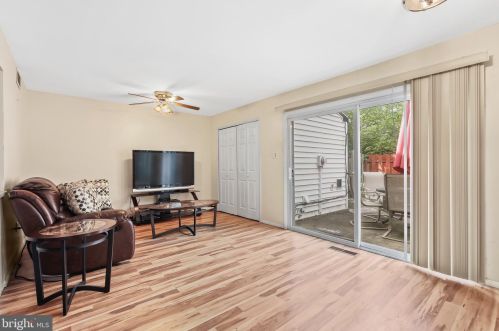 2 Ridgewood Pl, Willingboro NJ  08046-2515 exterior