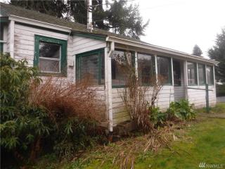 1912 15th St, Bremerton, WA 98337-1157