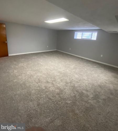 1101 Hartel Ave, Philadelphia PA  19111-3205 exterior