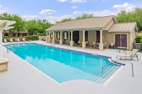 8485 Leeland Archer Blvd, Orlando FL 32836-8833 exterior