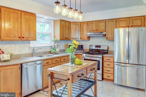 7 Zelley Ave, Trenton NJ  08620-2321 exterior