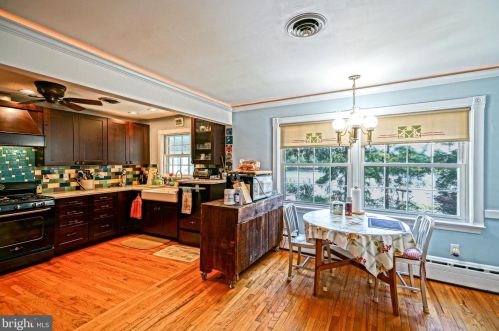 126 Lakeside Dr, Laurel DE  19956-1144 exterior