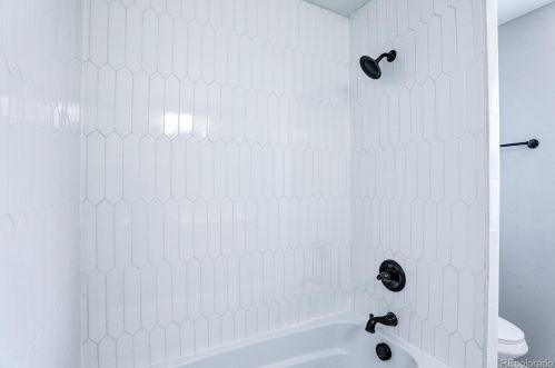 5637 Winnipeg St, Denver CO  80015-6535 exterior