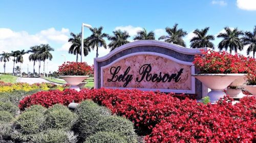 6430 Vivaldi Ct, Naples, FL 34113-1704