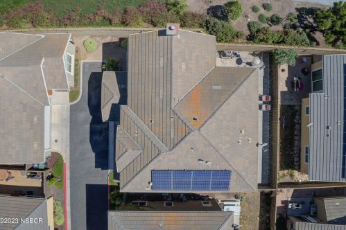 1345 Dolcetto Ln, Santa Maria CA  93458-6326 exterior