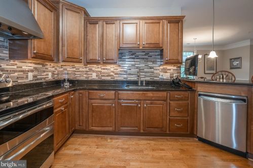 139 Cornerstone Dr, Newtown Square PA 19073-4049 exterior