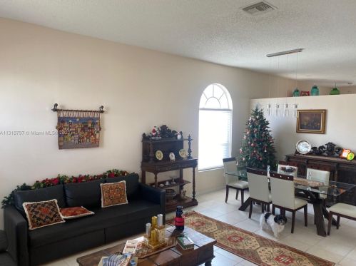 1620 143rd Ter, Hollywood, FL 33028-3002