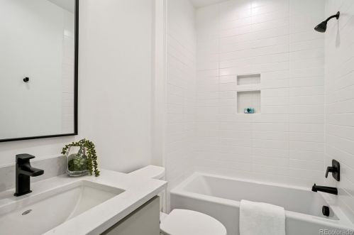 842 Williams St, Denver CO  80209-4541 exterior