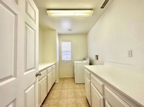 13165 Connor Ct, Beaumont CA  92223-8110 exterior