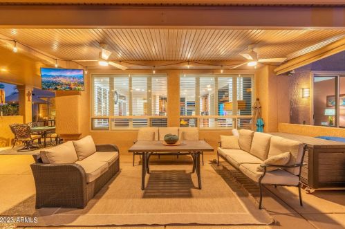 16254 Escondido Ct, Sun City AZ  85374-6428 exterior