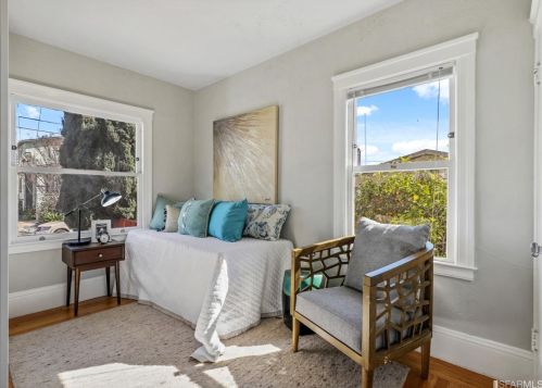 3061 Dakota St, Oakland CA 94602-3801 exterior