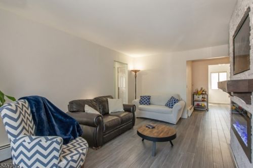 54 Park Ave, Verona NJ  07044-2445 exterior