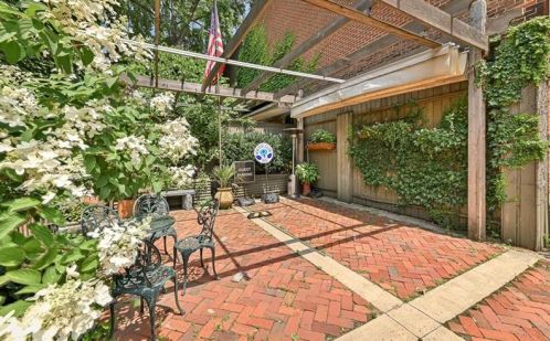 2119 Sarah St, Pittsburgh, PA 15203-2032