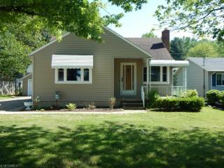 46075 Middle Ridge Rd, Vermilion OH  44001-2733 exterior