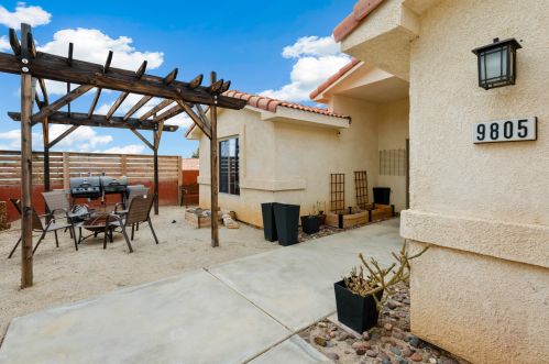9805 Verbena Dr, Desert Hot Springs CA  92240-1908 exterior