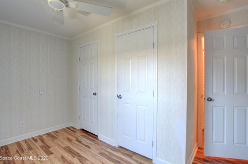620 Puffin Dr, Sebastian FL  32976-7803 exterior