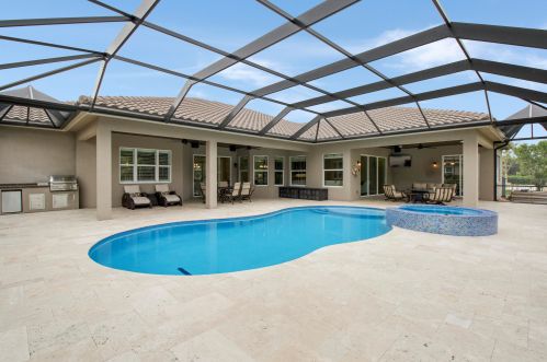 7906 Arbor Crst Way, West Palm Beach FL  33412-2467 exterior