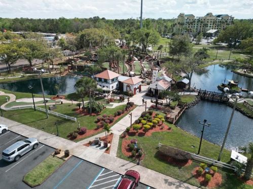 4002 Marina Isle Dr, Kissimmee FL 34746-1834 exterior