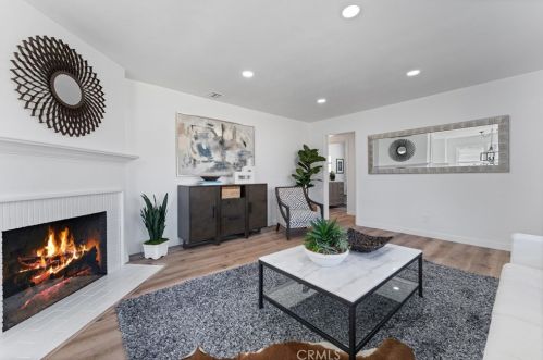 1052 Palmyra Ave, Orange CA  92866-2423 exterior