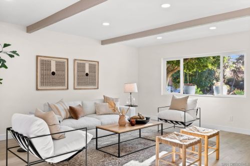 2216 Silver Peak Pl, Encinitas CA  92024-3145 exterior